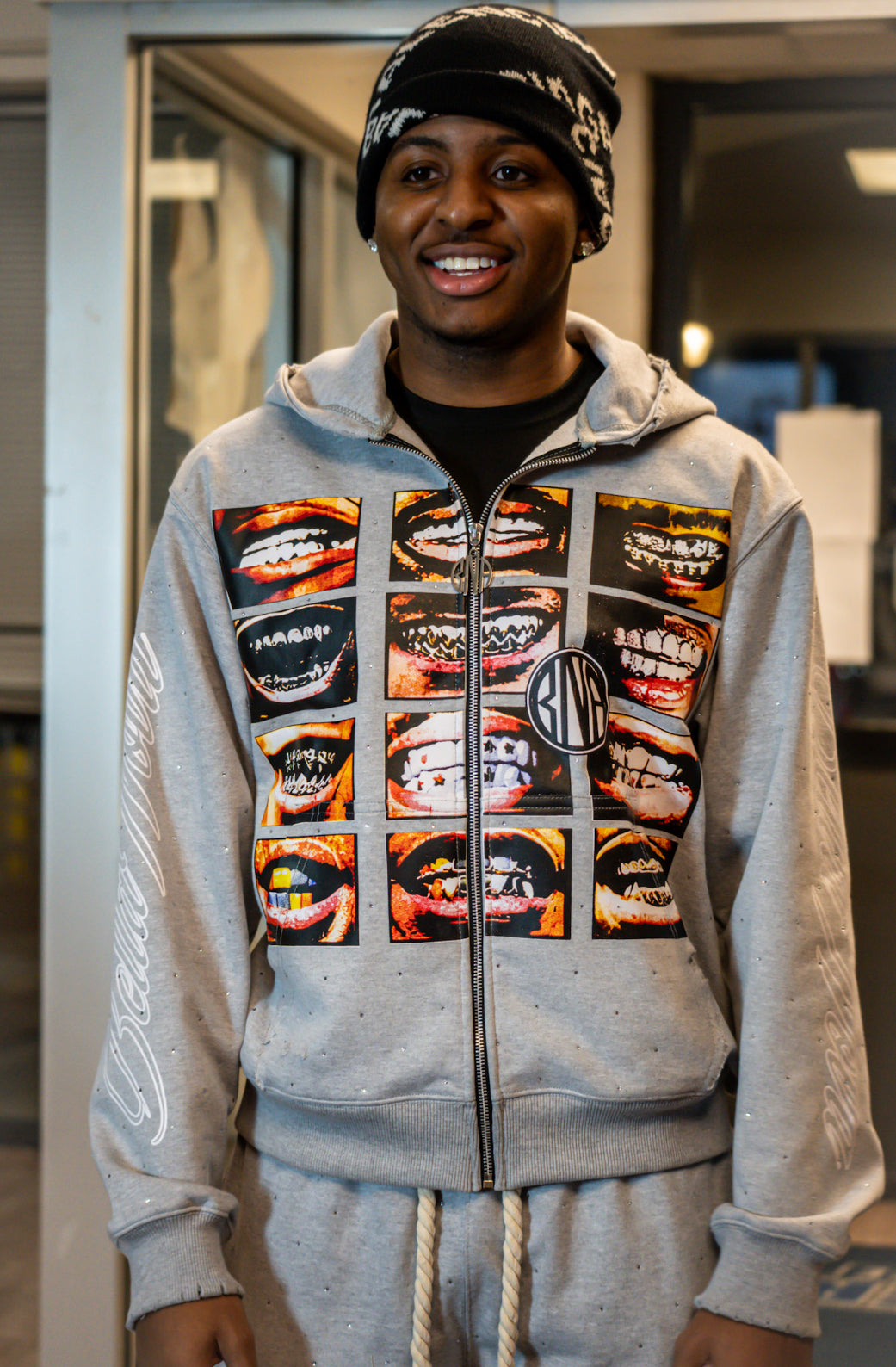 STELLAR STARZ ZIP-UP HOODIE