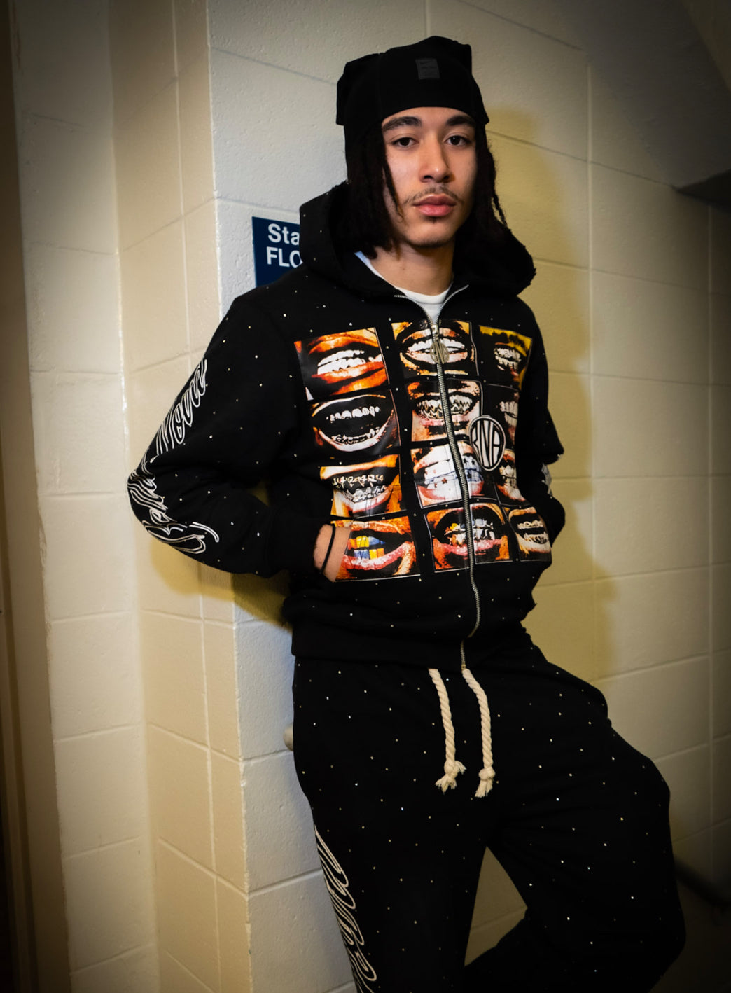 STELLAR STARZ ZIP-UP HOODIE